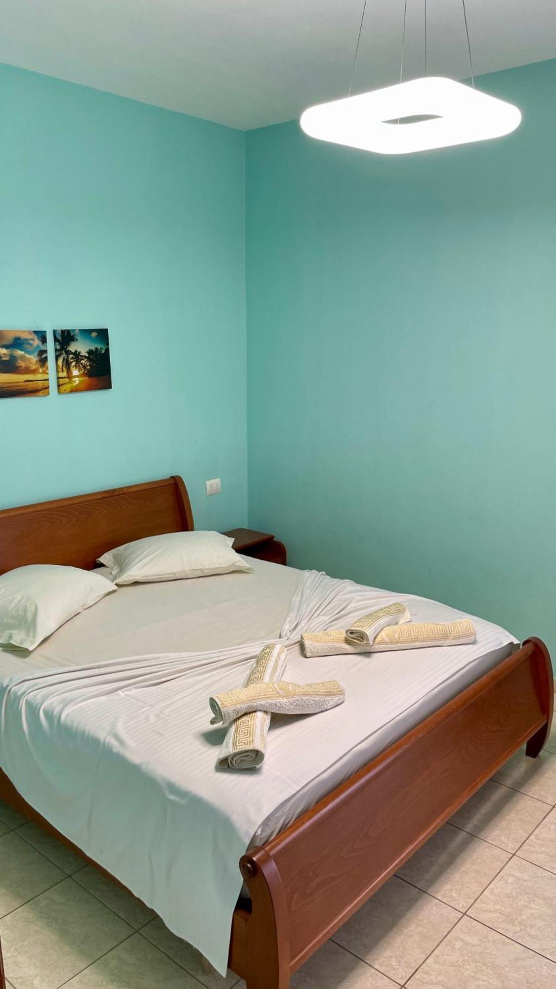 Sea Breeze Apartment Sarande Ngoại thất bức ảnh